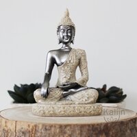 Boeddha Resin met zand 10 cm