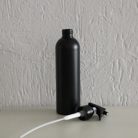 HDPE zwart 250 ml + spraykop zwart
