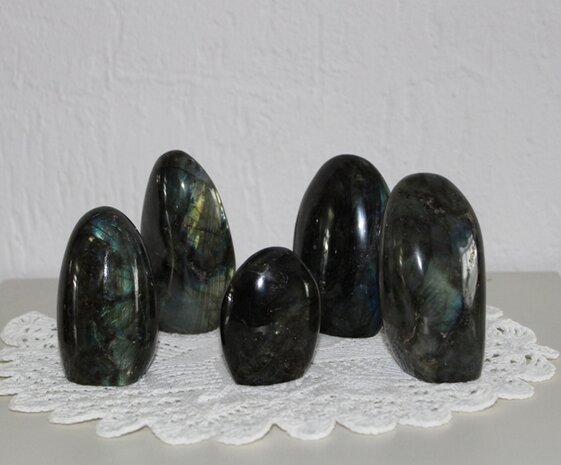 Labradoriet sculptuur - circa 7-9 cm