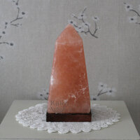 Piramide zoutlamp