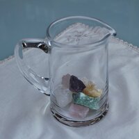 Karaf 0,5 L + set van 5 edelstenen