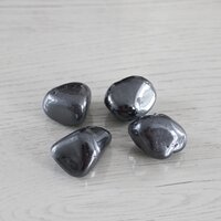 Hematiet knuffelsteen