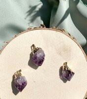 Amethist hanger ruw gegalvaniseerd